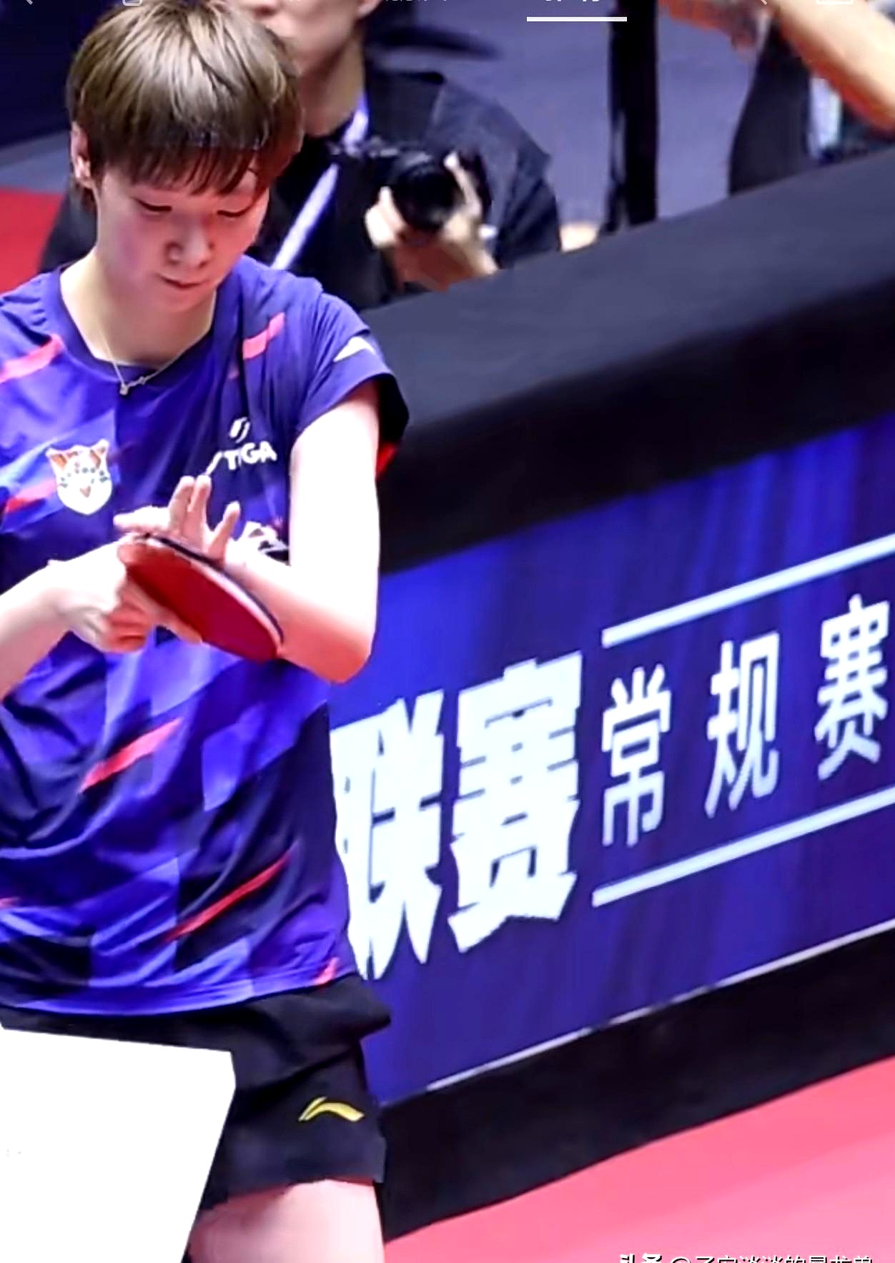 今晨曼联备战国王杯;官宣签约细节曝光;压力陡增;资深球员宣示担当 今晨曼联备战国王杯;官宣签约细节曝光;压力陡增;资深球员宣示担当