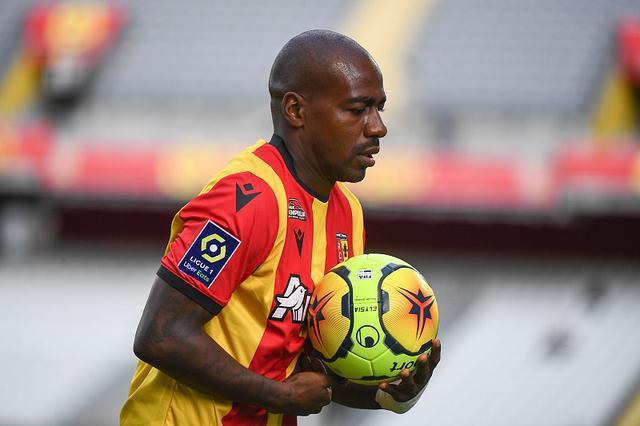 九游体育官网-广州队足球俱乐部最新消息新闻