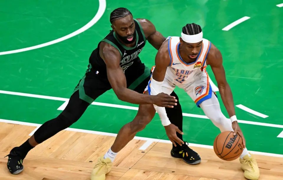 九游体育官网-包含转会期NBA季后赛焦点战，波士顿凯尔特人绝杀压哨，气氛紧张，纪律约束更严格的词条